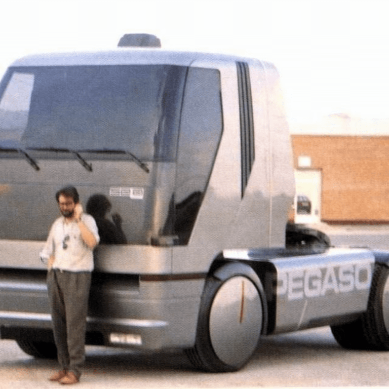 En la imagen se muestra un Pegaso Solo 500