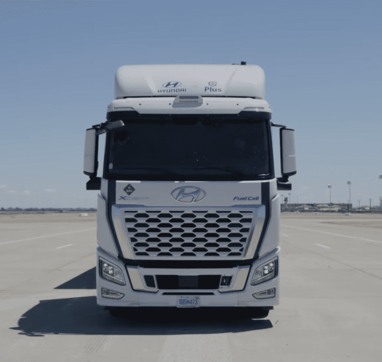 En la imagen se muestra el camión XCIENT Fuel Cell