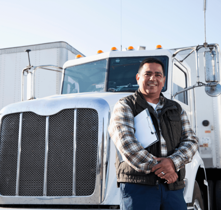 En la imagen se muestra un camionero