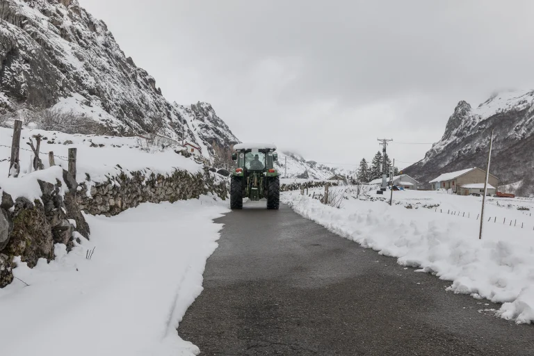 Winter storm disruptions lead to FMCSA HOS relief in 40 states