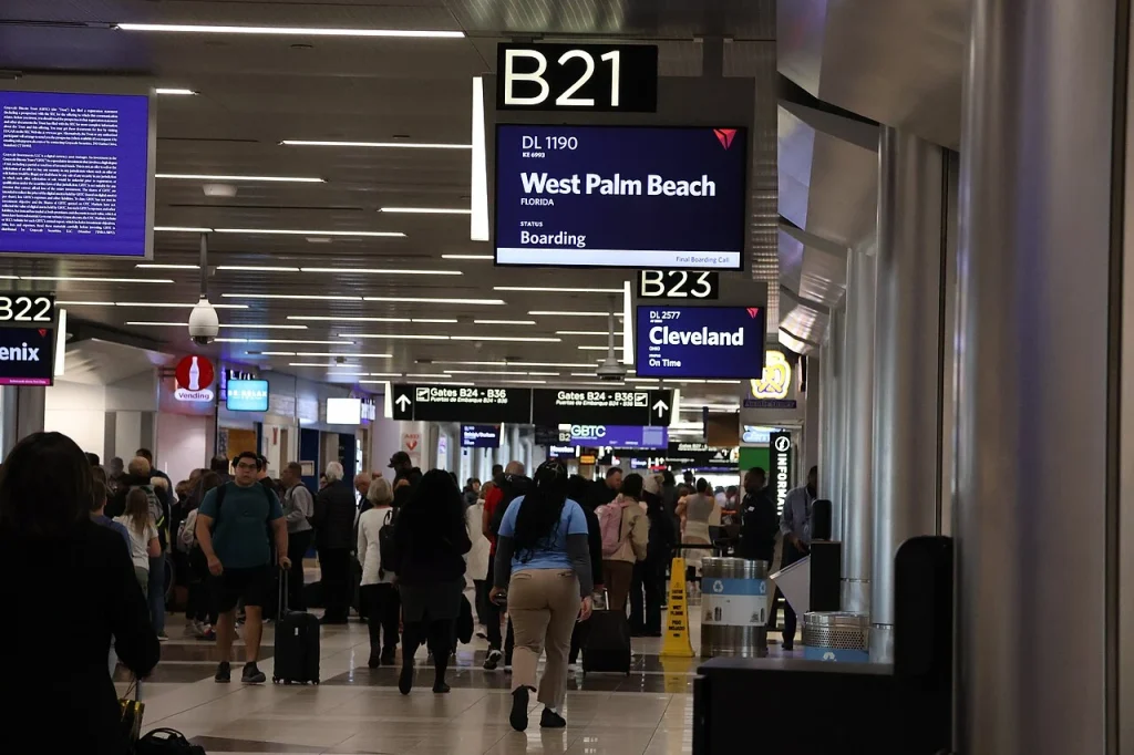 Con 9.8 mil millones de pasajeros, estos fueron los aeropuertos más transitados del mundo en 2025