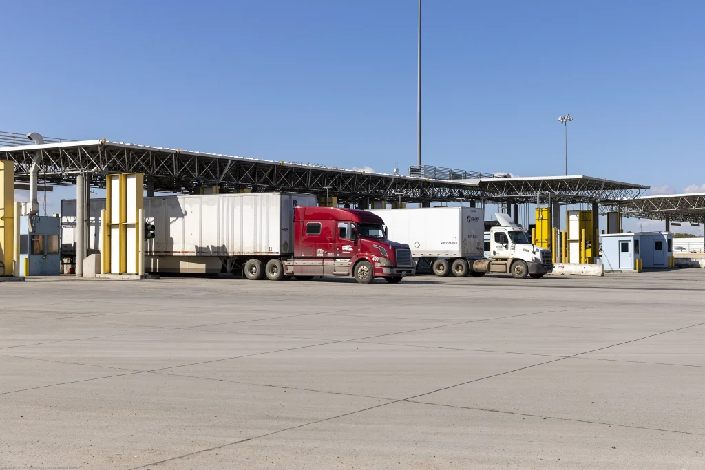 Infracciones de cabotaje resultan en revocación de visas y generan inquietudes en la cadena de suministro en la frontera EE.UU.- México