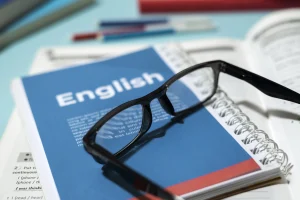 Texas Resumes CDLs for H-2A Workers, Requires English-Only Exams